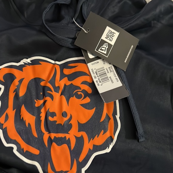 New- NFL TEAM - New Era Chicago Bears Hoodie size Large - Picture 3 of 4